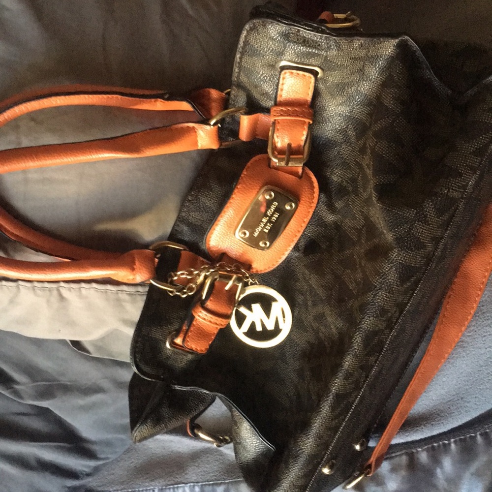 michael kors purse